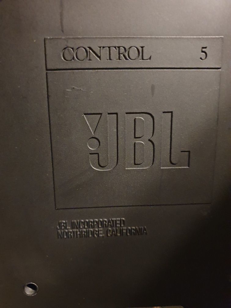 JBL Control 5 si JBL Control 1