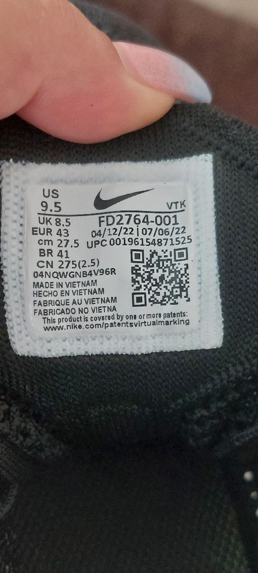 NIKE Air Max Flyknit Racer Shoes Black EU43
