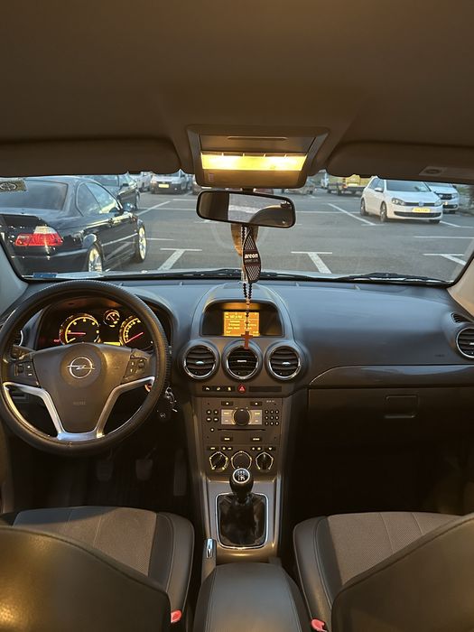 Vand sau Schimb cu 4x4 Opel Antara 2010 2.0D. 4x2