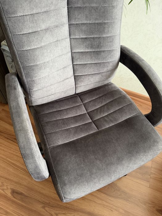 Кресло офисное / компьютерное