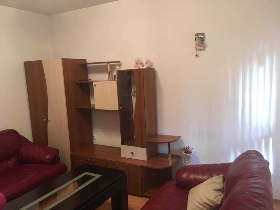 Дава се под наем Двустаен апартамент в Пловдив, Тракия - 67 кв.м за 255 € - Снимка #1