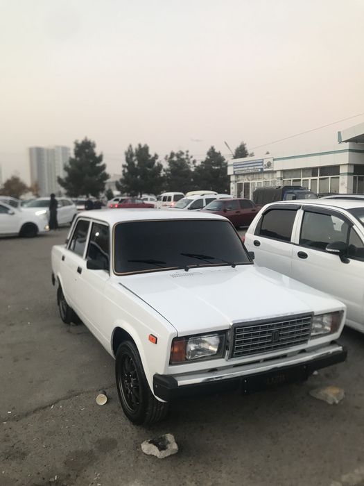 Jiguli vaz 2107 sotiladi