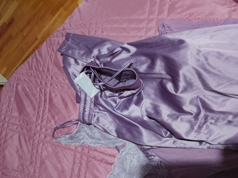 Луксозна пижама нежно лилаво