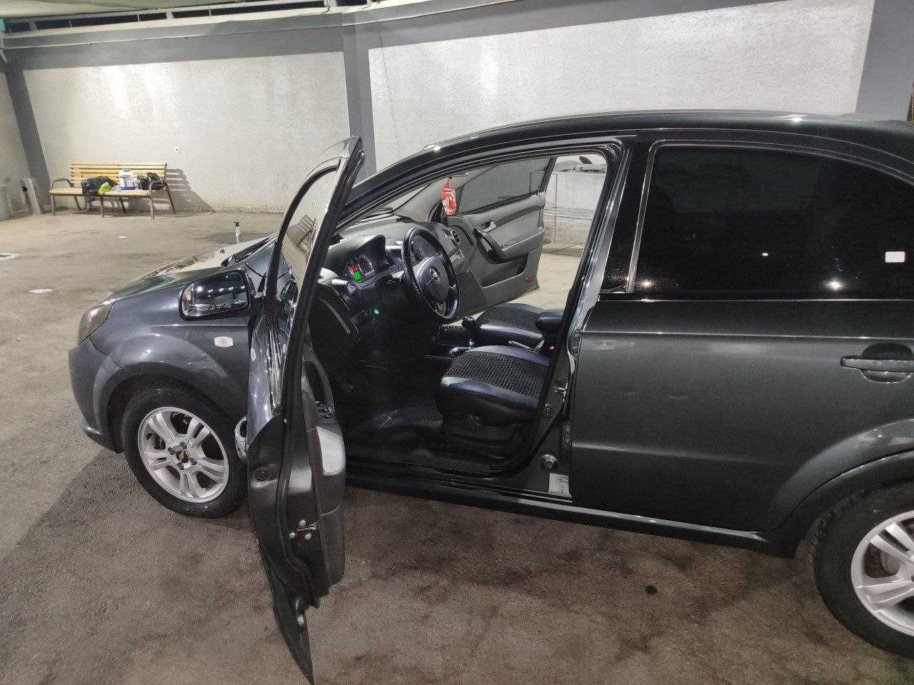 Neksiya 3   2019-yil sotiladi 8.500 $ kelishamiz.