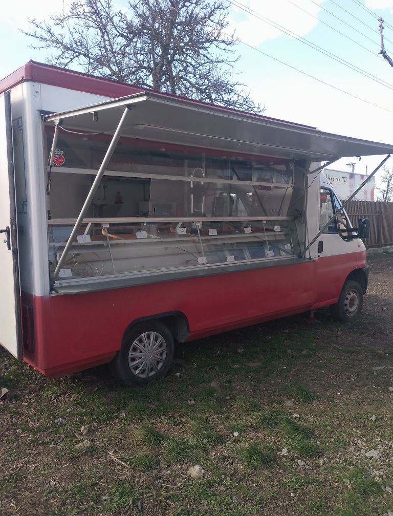Autorulota comerciala