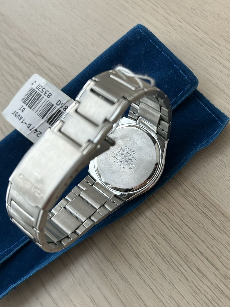 Часы наручные Casio