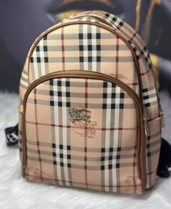 Rucsac unisex import Italia, logo metalic, saculet inclus