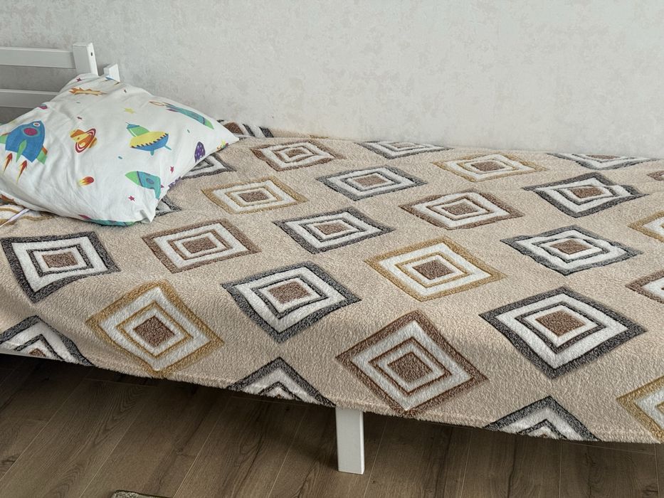 Продам детскую кровать