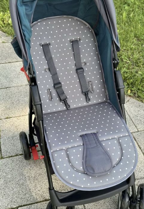 Продам коляску прогулочную