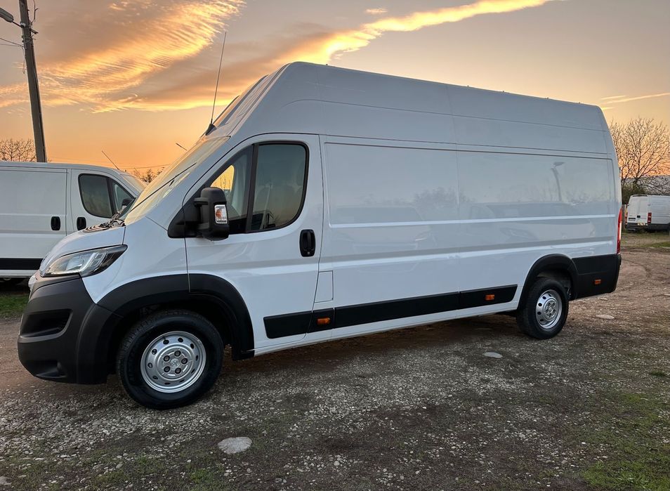 Peugeot Boxer Maxi ! Înalt și Lung ! 18 m3 ! 11.900 euro + TVA ! Ocazie !