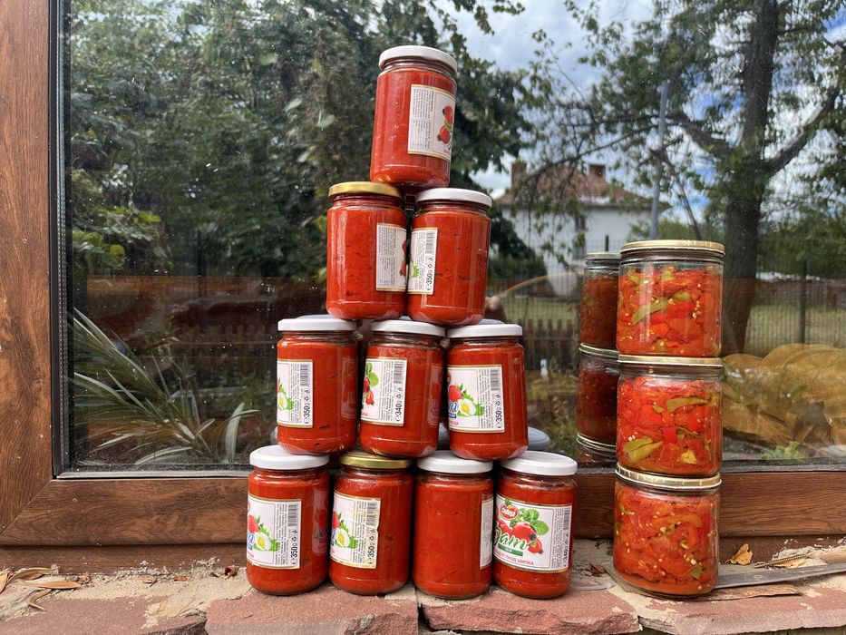 Домашна лютеница,миш маш и кисели краставички