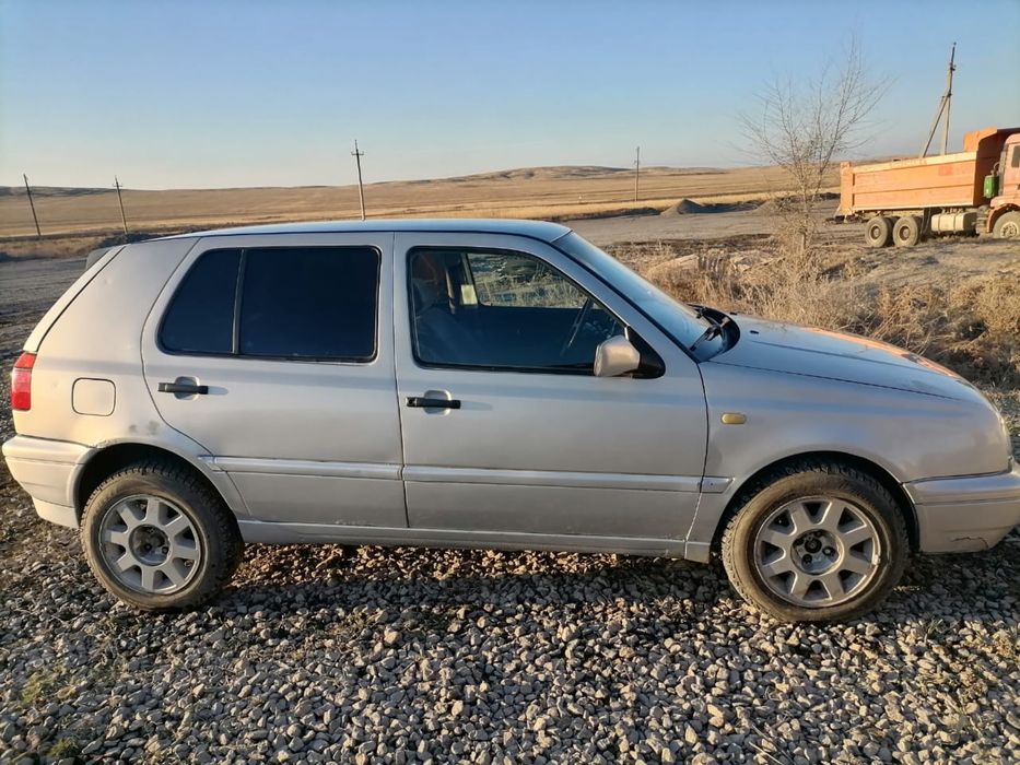 Гольф3 2.0 ,акпп ,1996 год выпуска