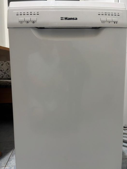 Продам посудомоечную машину.!