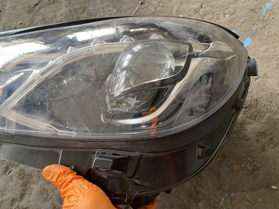 Far Mercedes E-Class W212 Facelift 2013 - 2016 Far stanga led