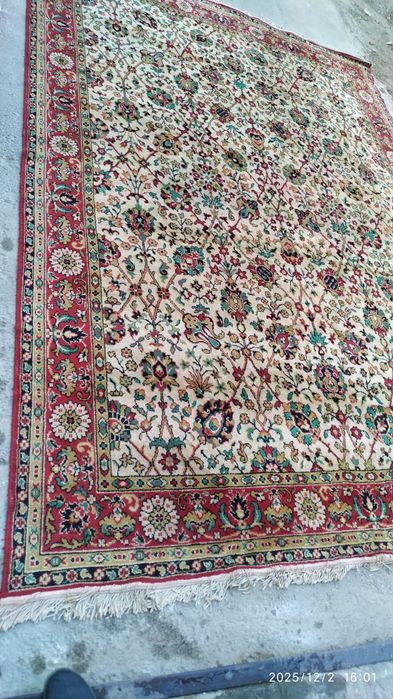 Продается Ковер.