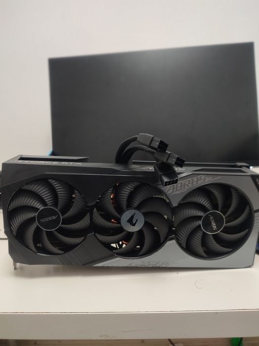 Vând RTX 4070TI Aorus Master 12GB Impecabil !