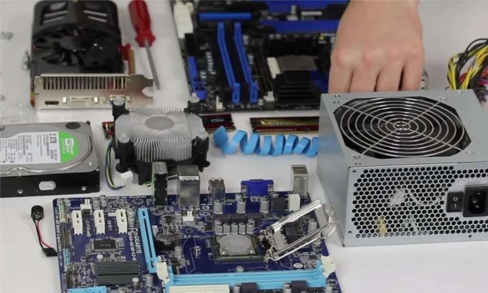 Соберу компьютер, установлю виндовс/программы/игры/драйвера.