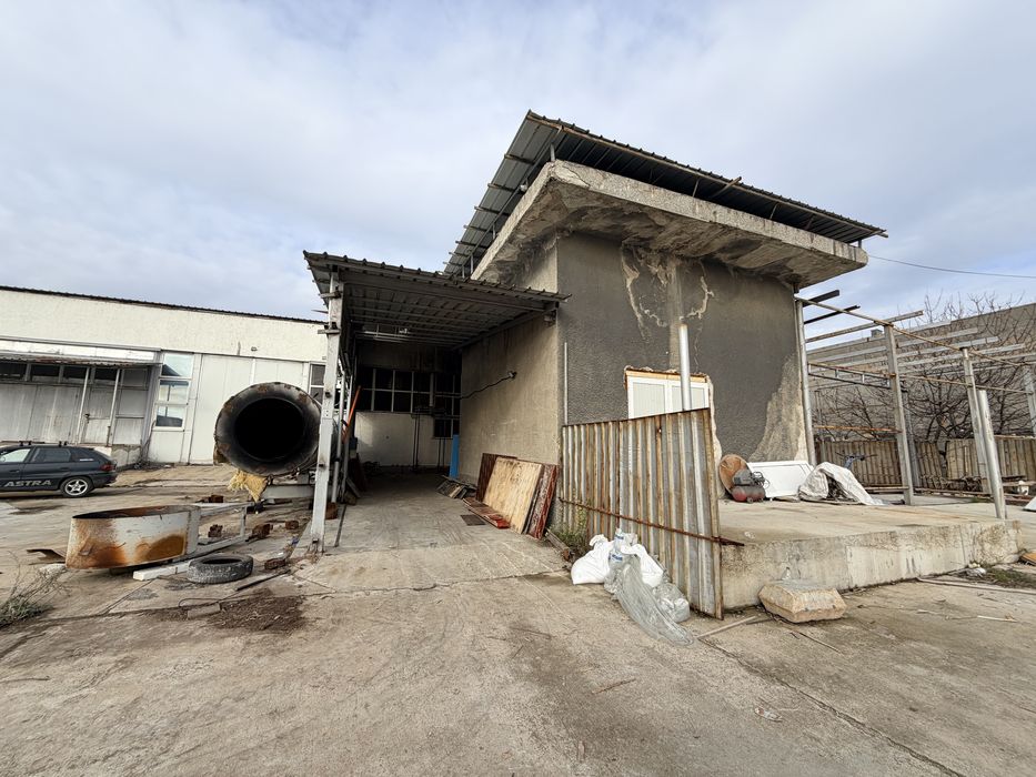 Промишлен имот в промишлена зона Сливен