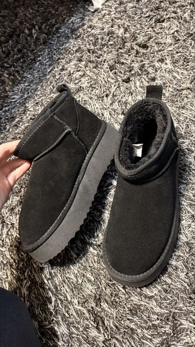Ghete tip UGG piele intoarsa noi