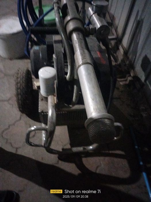 Аппарат для нанесения шпаклёвки и краски