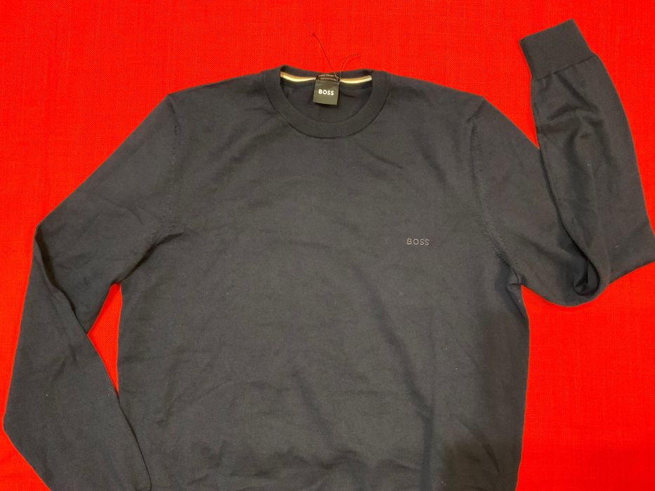 Hugo Boss-оригинален пуловер 50 л