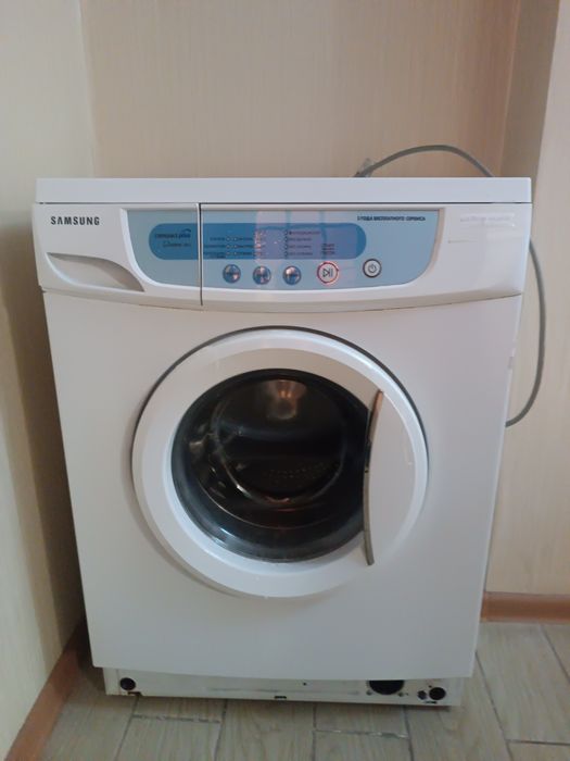 Стиральная машина Самсунг