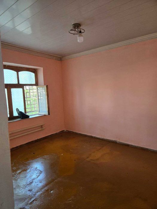 Поселок Улугбек 2/1/4 состояние среднее