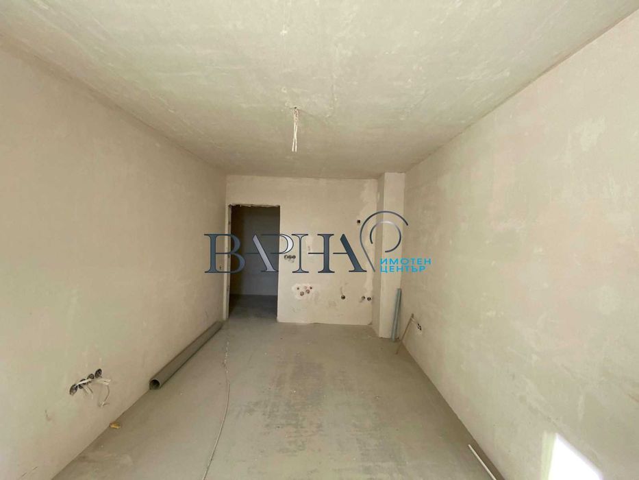 ЕКСКЛУЗИВНО от Имотен център Варна