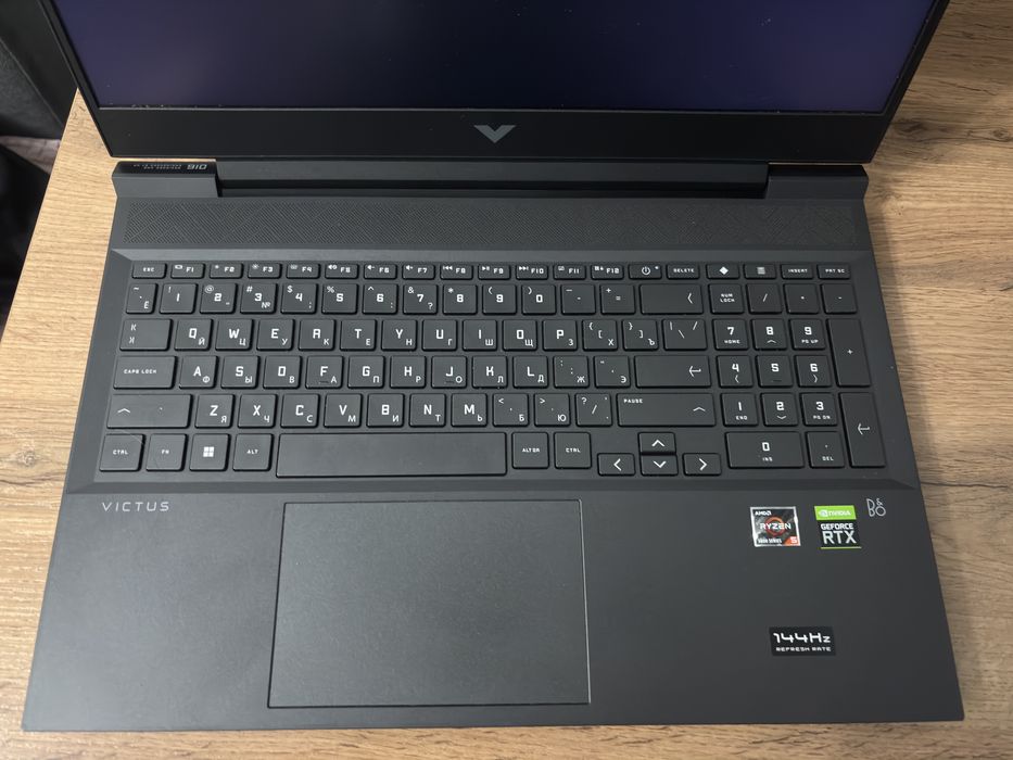 Игровой ноутбук HP Victus 16