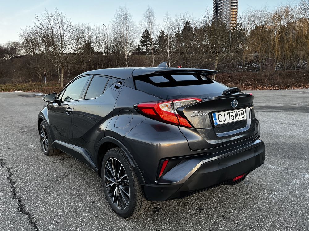 Toyota C-HR Hybrid 1.8L