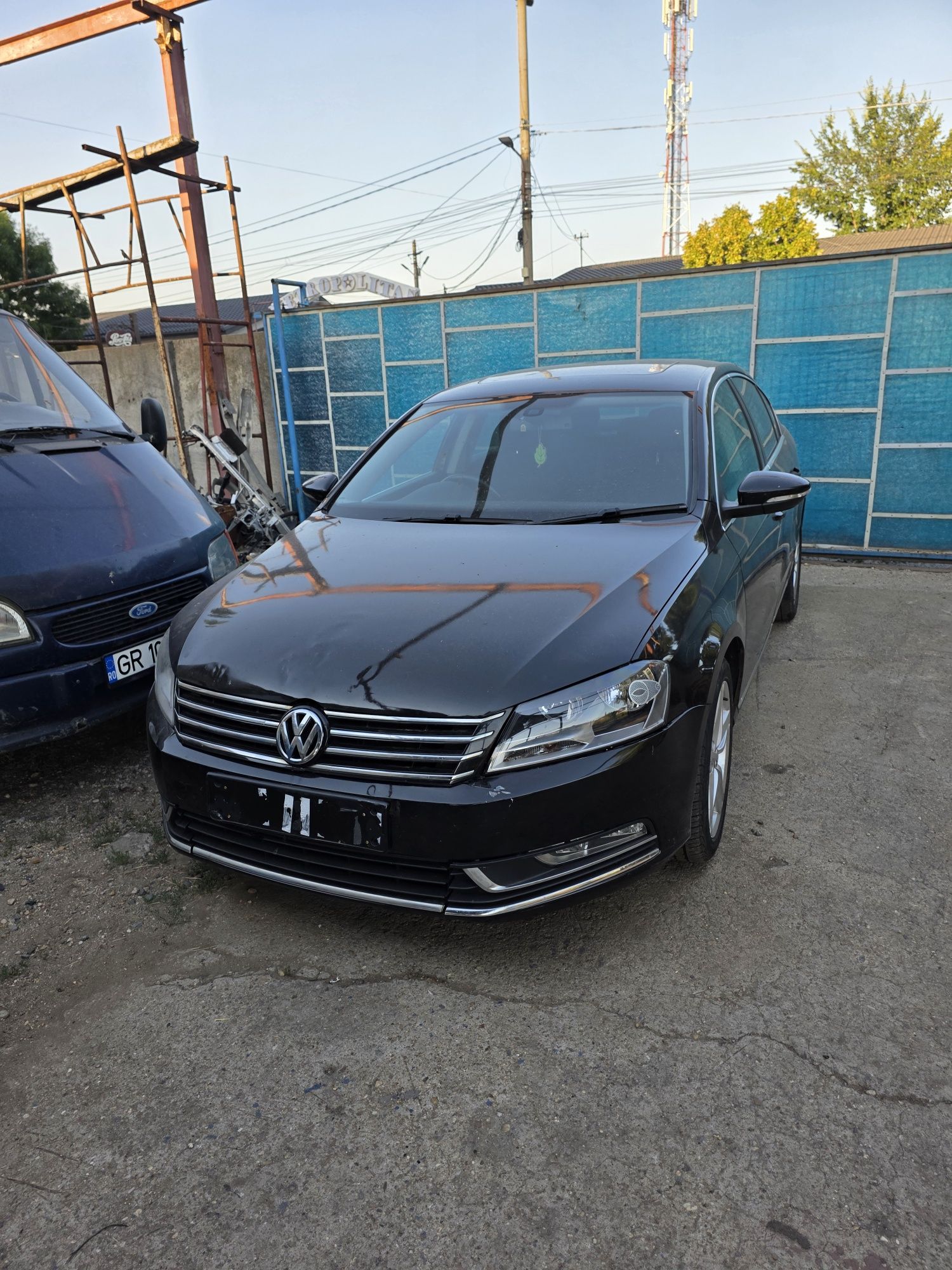 Dezmembrez Passat B7 1.6 tdi Cayc