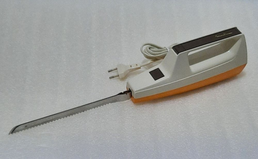 Cuțit electric Moulinex Tip 24602, Cod 200, 100W