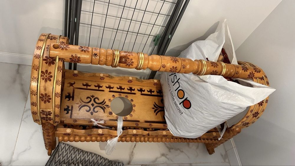 Бесік көрпешелерімен