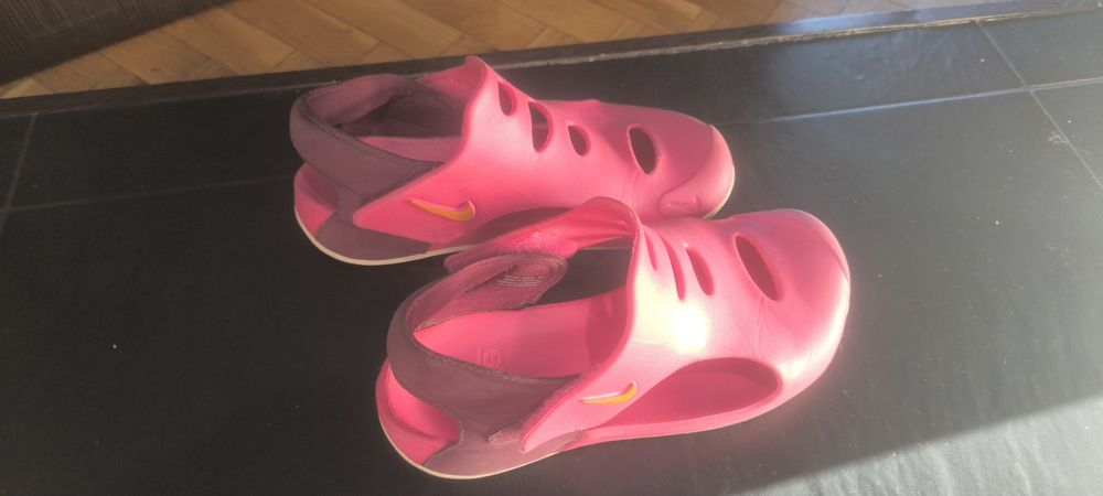 Сандали Nike 32 номер