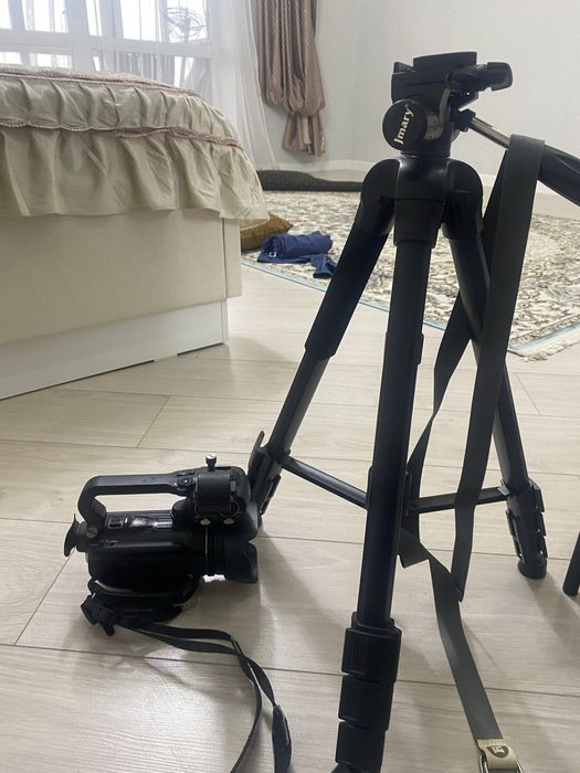 Продается видеокамера