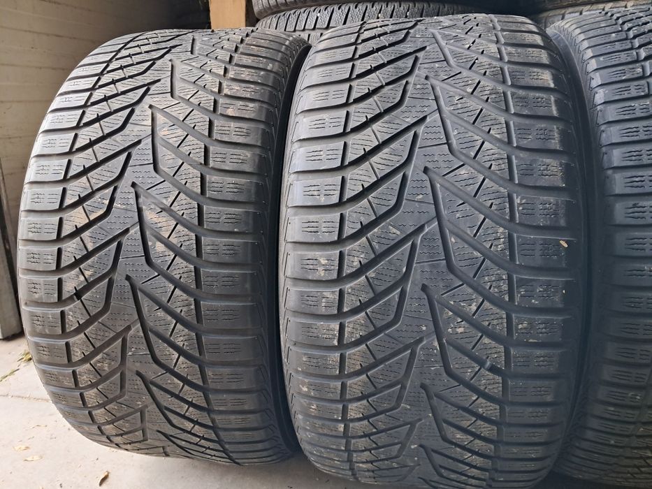 Anvelope second iarna 315 35 R21/275 40 R21 Yokohama