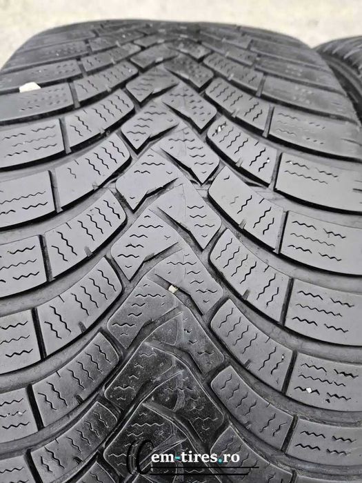 SET 2 Anvelope Iarna 255/45 R18 FALKEN Eurowinter HS01 103V