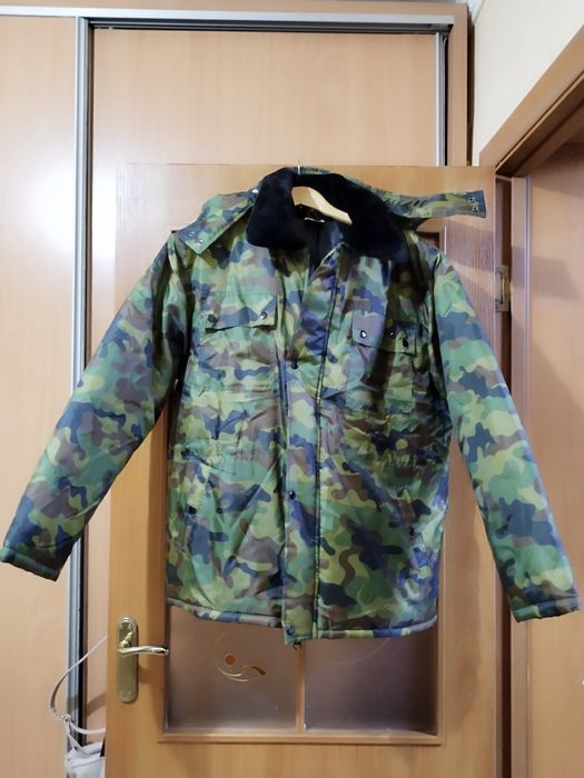 Комуфляжная зимная куртка