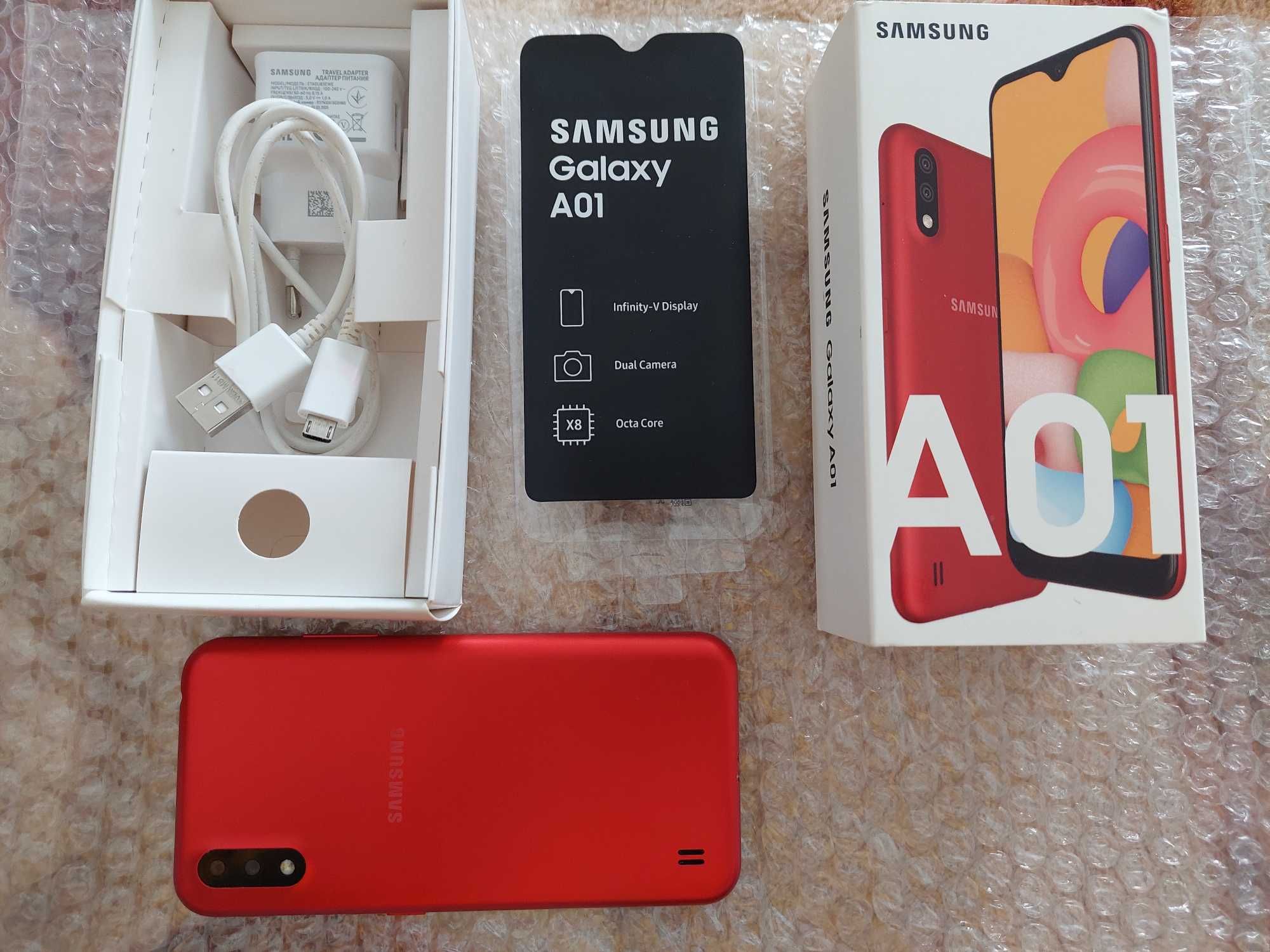 Продаю Samsung Galaxy A01 Red