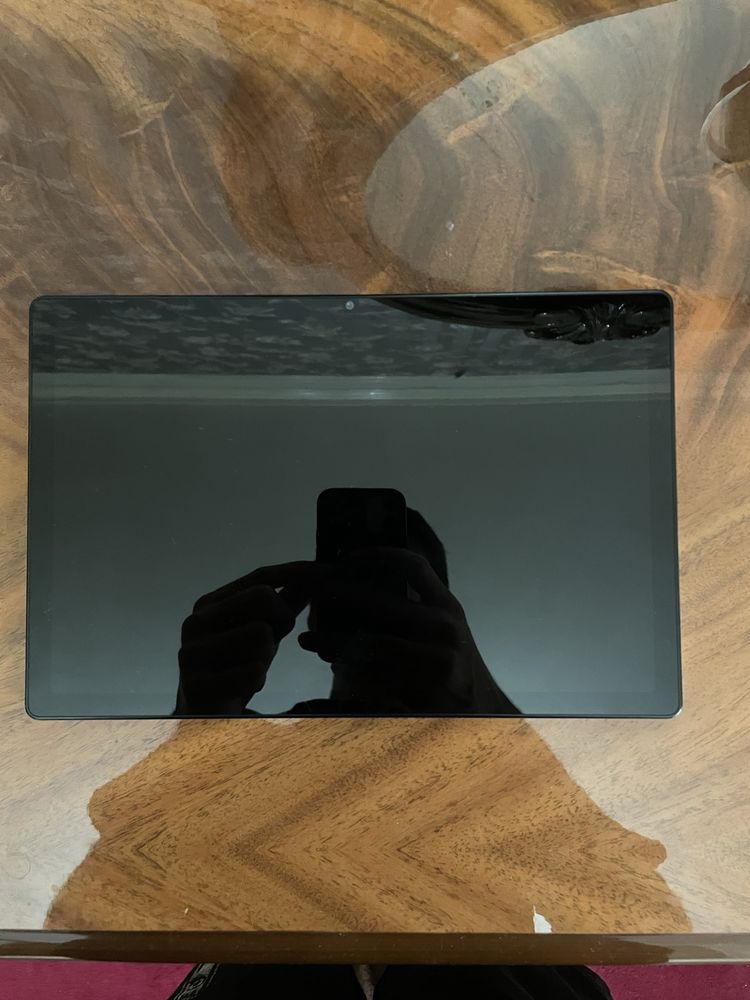 Sotiladi: Samsung Tab A8