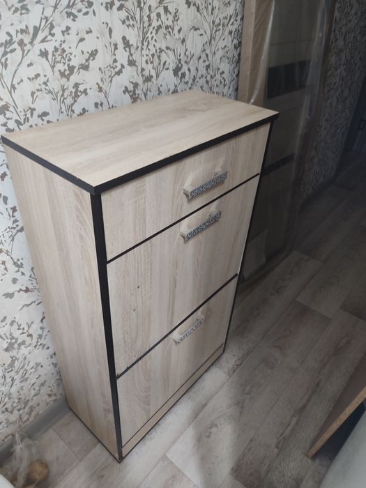 Обувница(тумбочка для обуви)