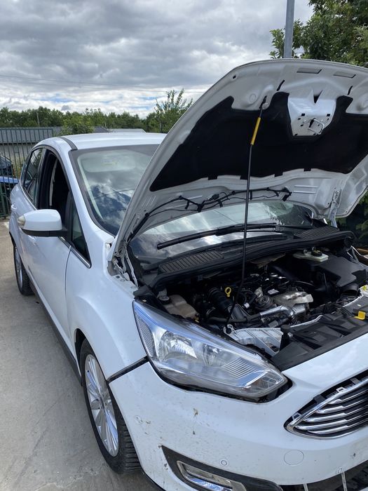 Injectoare , rampă injectoare completă Ford Focus CMax 1.0 EcoBoost