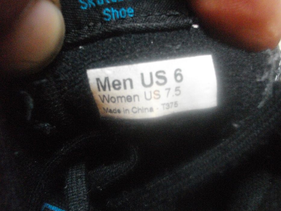 Оригинални Vans Scateboard Shoe-Кецове-№38-39-Men US 6-Women US 7,5