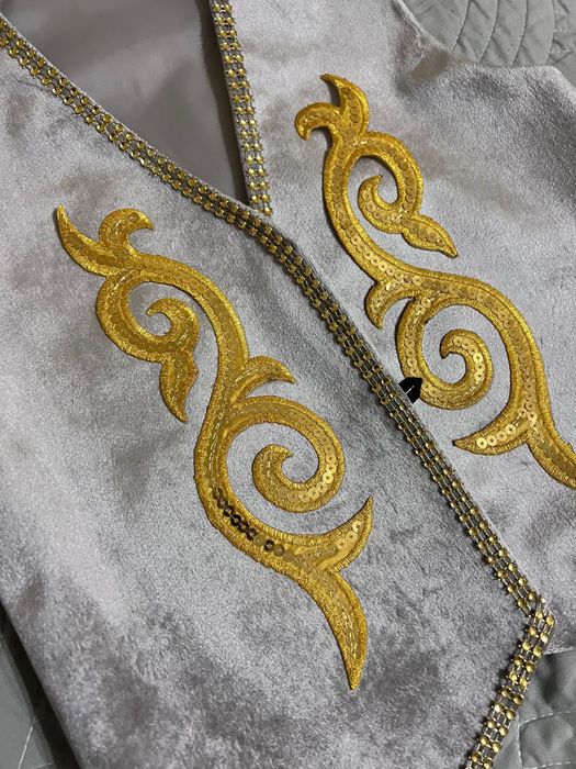Жилетки казахские