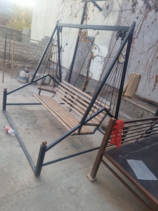 Качеля сотилади ,