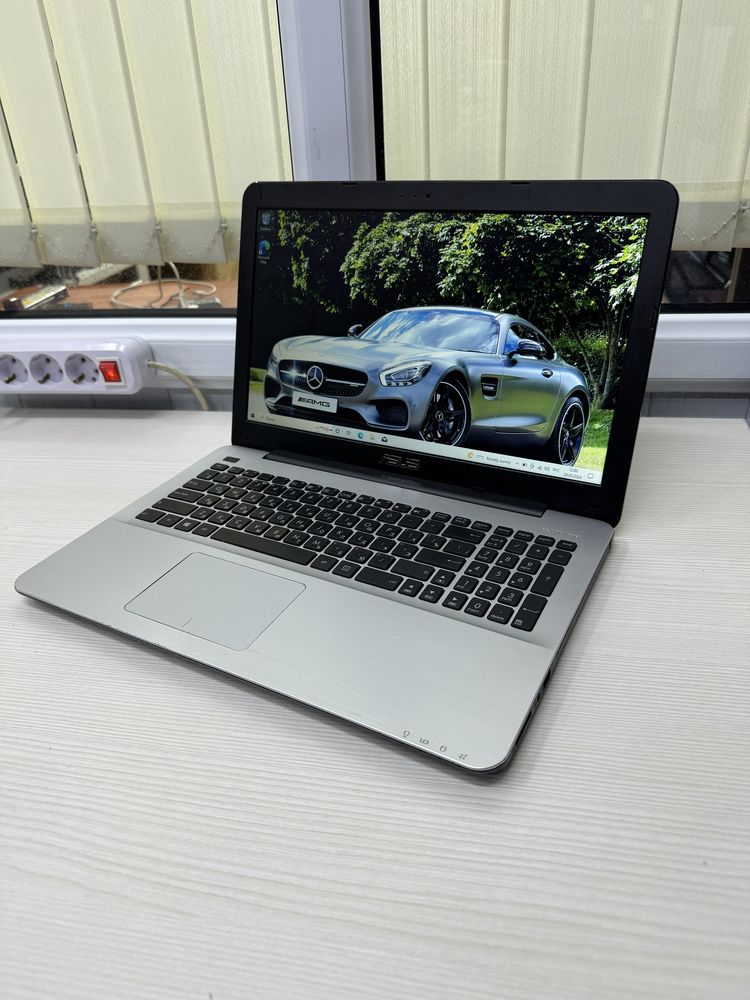 Ноутбук ASUS Core i7 ОЗУ 8gb Nvidia 820M 2gb SSD 128gb+1000gb