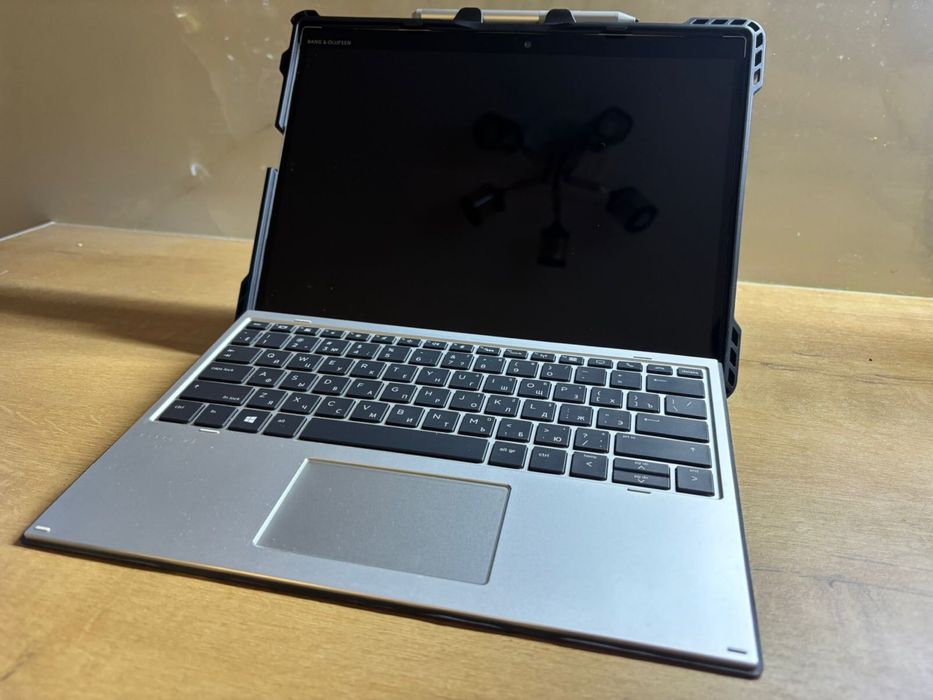 Продам ноутбук-планшет HP