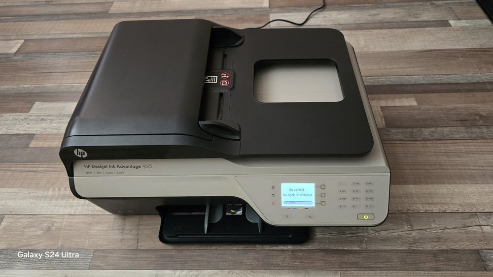 Multifunctionala HP OfficeJet 4615