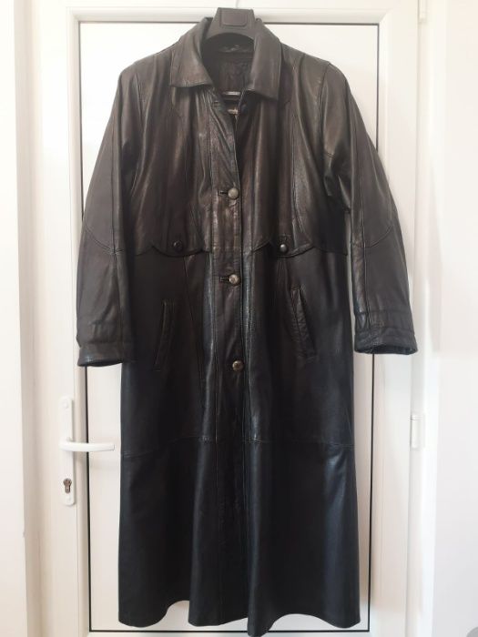 haina piele captusita cu gluga