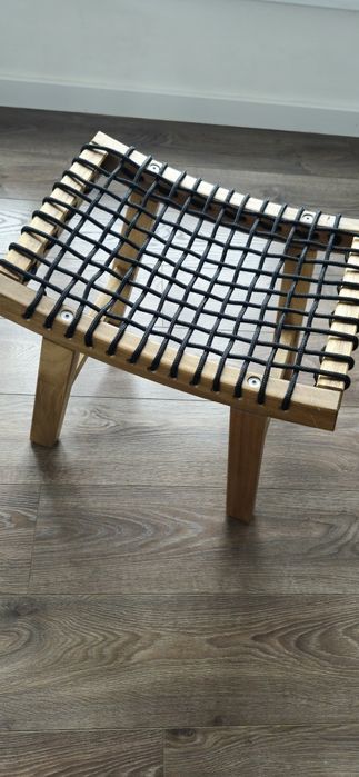 Табуретка масив акация Икеа